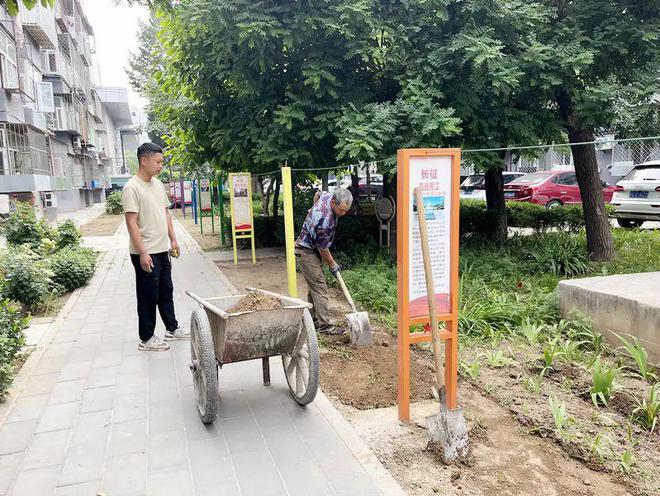 义这社区便民晾衣杆让居民省心省力→AG旗舰赞助马竞联赛晾晒有去处顺(图4)