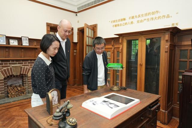贵手稿……百代小楼全新展陈启幕首版《义勇军进行曲》母盘、珍(图6)