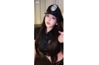 亲保护女儿传奇故事母